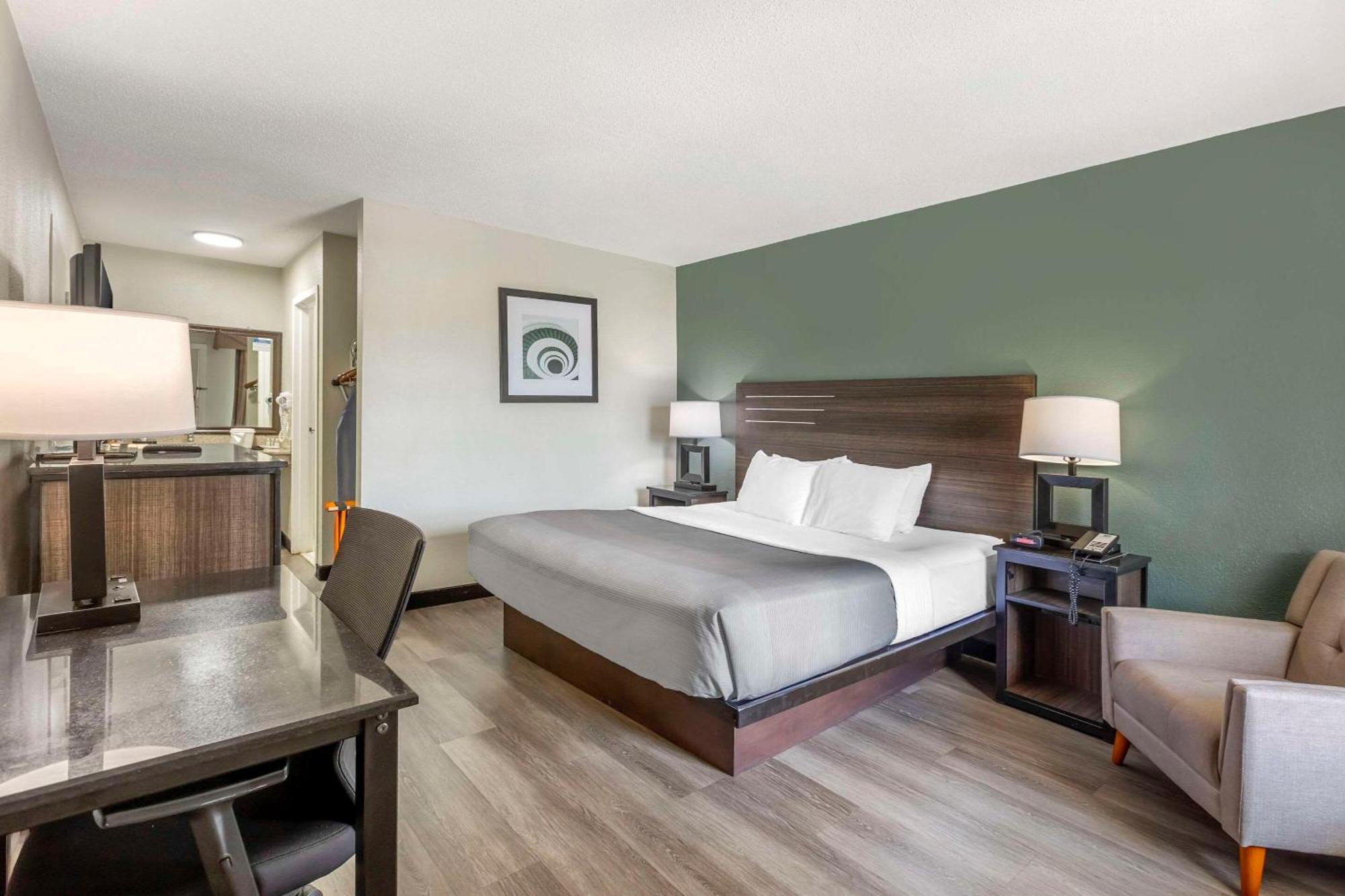 Quality Inn & Suites Santee Εξωτερικό φωτογραφία
